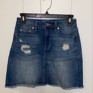 Size 3 denim skirt!